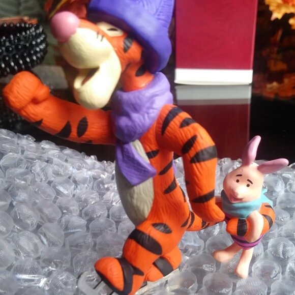 Vintage Disney Winnie The Pooh Keepsake Christmas Ornament New - Picture 3 of 5